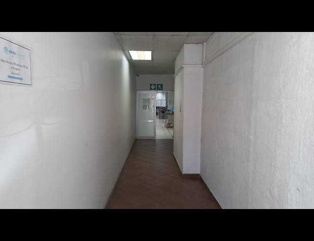 1,100M² BUILDING TO LET IN WESTMEAD